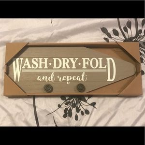 Laundry Room Sign/Hand Towel Holder